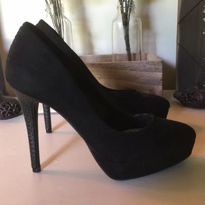 High heel shoes